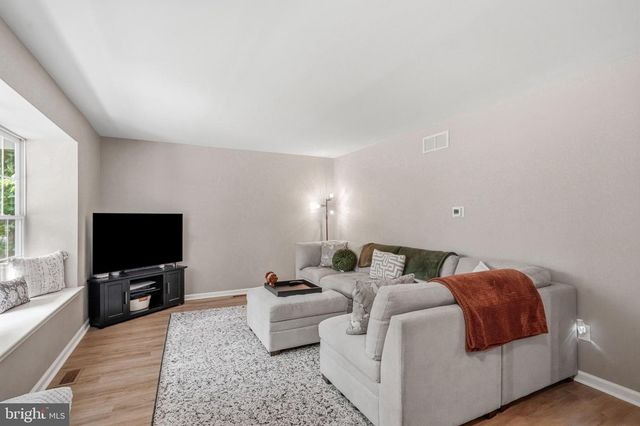 2558 SUNNY HILL AVE, Williamstown, NJ 08094