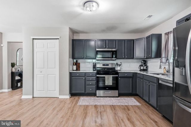 2558 SUNNY HILL AVE, Williamstown, NJ 08094