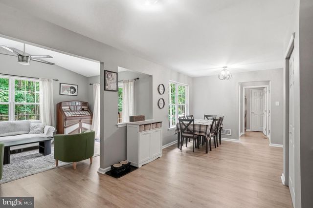 2558 SUNNY HILL AVE, Williamstown, NJ 08094