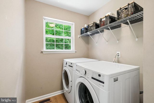 2558 SUNNY HILL AVE, Williamstown, NJ 08094
