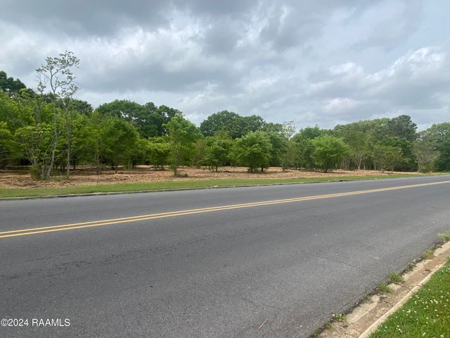 2000 S College Road, Lafayette, LA 70508
