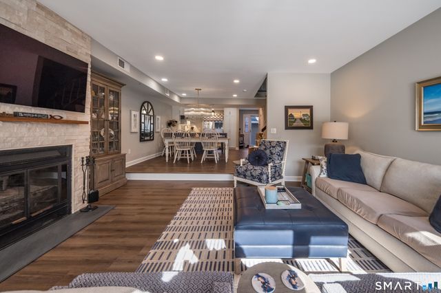 80 Seaview Terrace 31, Guilford, CT 06437