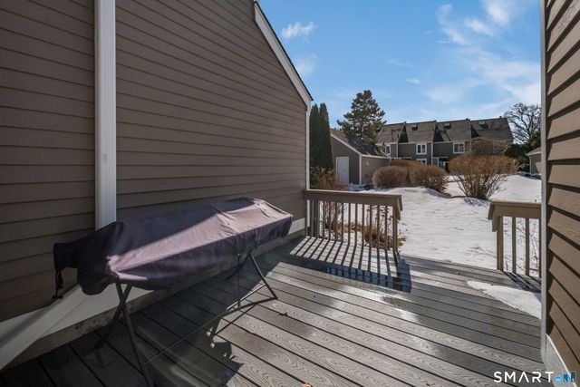 80 Seaview Terrace 31, Guilford, CT 06437