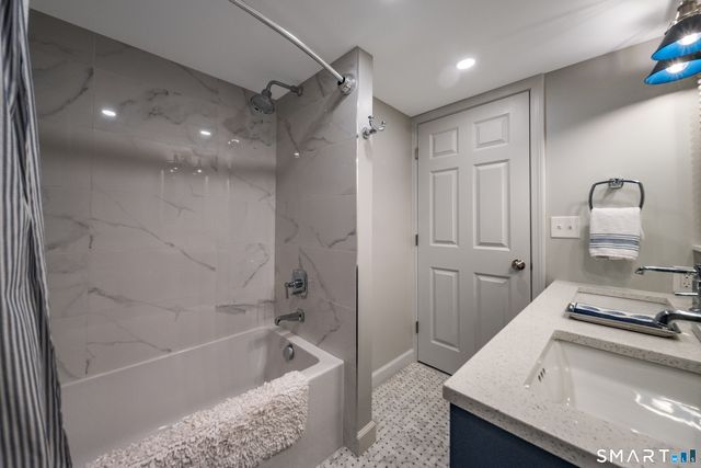 80 Seaview Terrace 31, Guilford, CT 06437