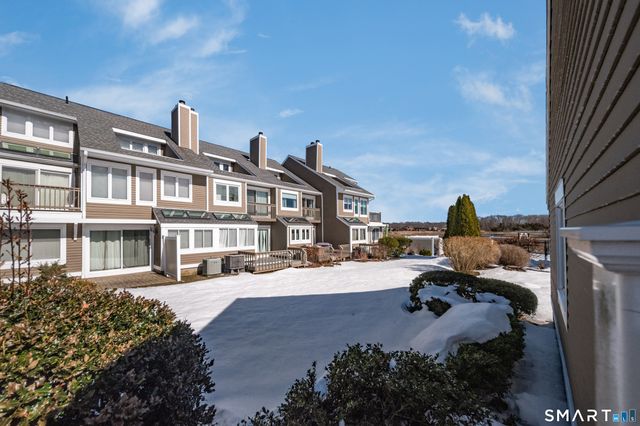 80 Seaview Terrace 31, Guilford, CT 06437