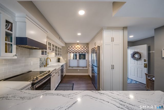 80 Seaview Terrace 31, Guilford, CT 06437