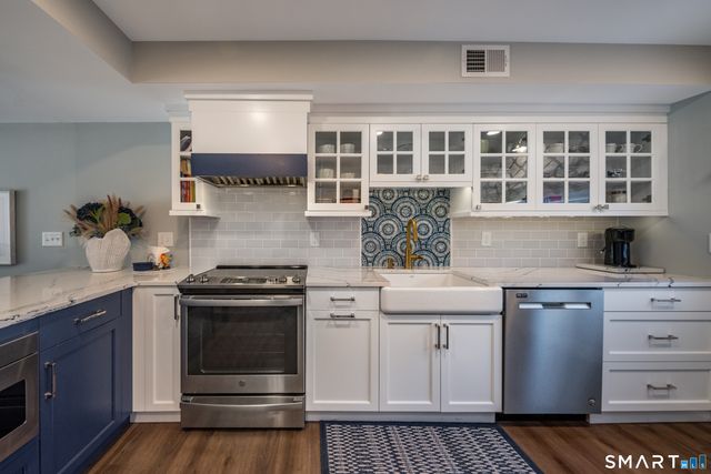 80 Seaview Terrace 31, Guilford, CT 06437