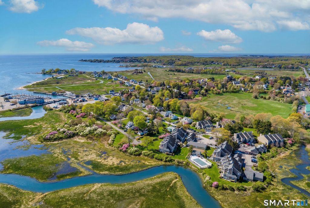 80 Seaview Terrace 31, Guilford, CT 06437