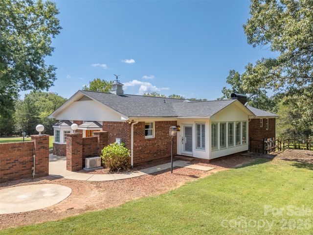 1360 Harris Holly Springs Road, Rutherfordton, NC 28139