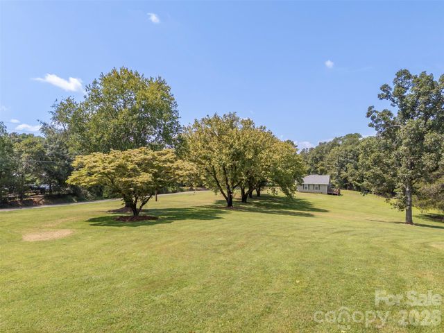 1360 Harris Holly Springs Road, Rutherfordton, NC 28139