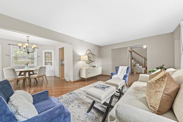 21565 Ann Rita DRIVE, Brookfield, WI 53045