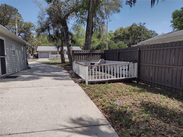 1523 GRANITE STATE COURT, Mount Dora, FL 32757