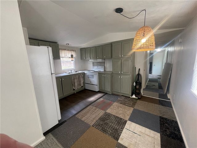 206 Elliott Drive, Salem, SC 29676
