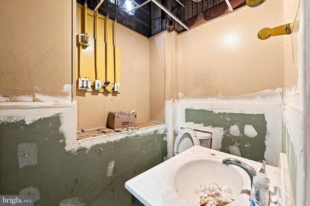4273-4275 FRANKFORD AVE, Philadelphia, PA 19124