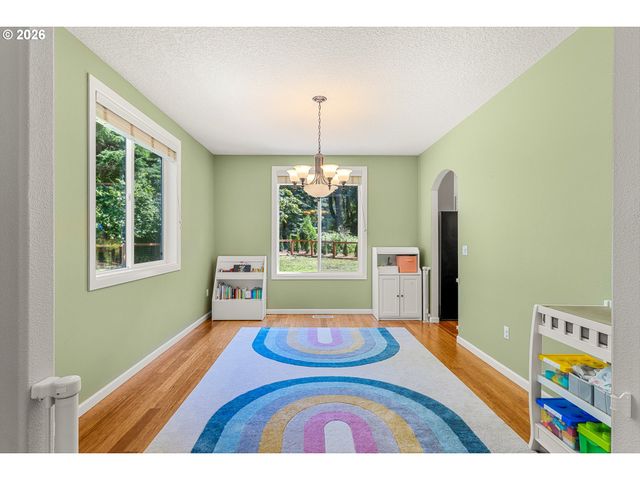 111 SPORTSMAN Rd, Washougal, WA 98671