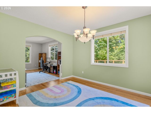 111 SPORTSMAN Rd, Washougal, WA 98671