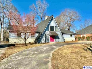 2369 Hallmark Dr, Florence, SC 29505
