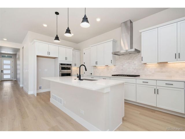 1683 Sundown Run Dr, Windsor, CO 80550