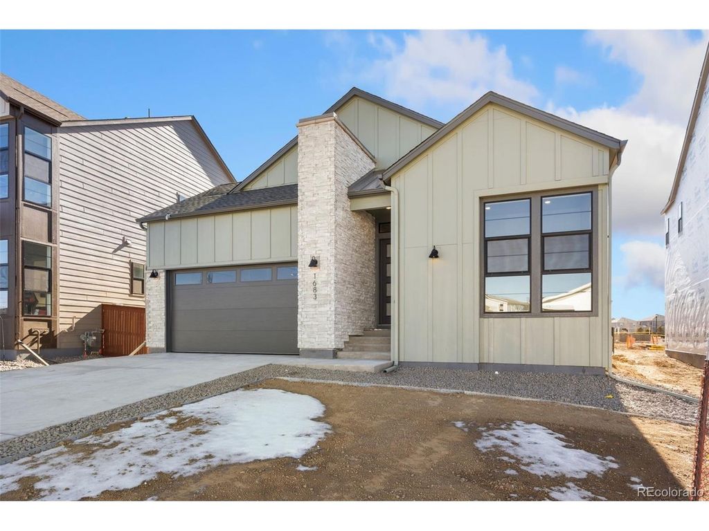 1683 Sundown Run Dr, Windsor, CO 80550