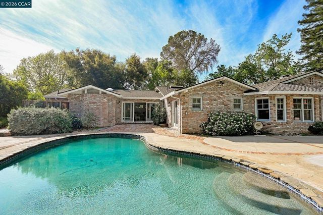 2007 Calle Los Callados, Diablo, CA 94528