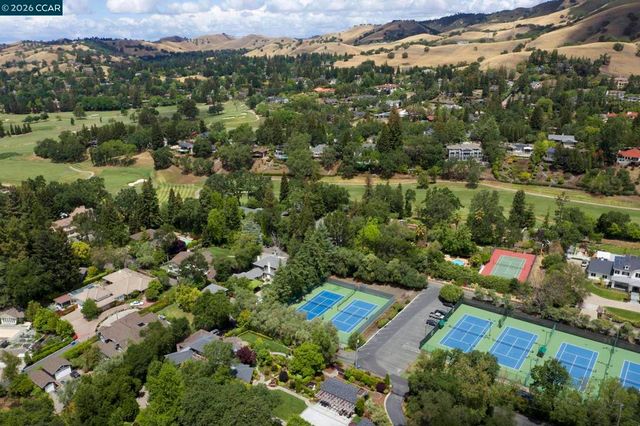 2007 Calle Los Callados, Diablo, CA 94528