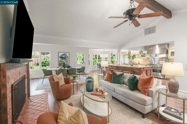 2007 Calle Los Callados, Diablo, CA 94528