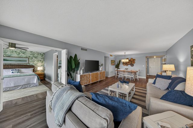 2650 S Course Drive 603, Pompano Beach, FL 33069