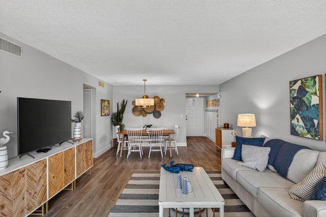 2650 S Course Drive 603, Pompano Beach, FL 33069