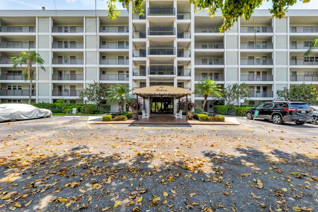 2650 S Course Drive 603, Pompano Beach, FL 33069