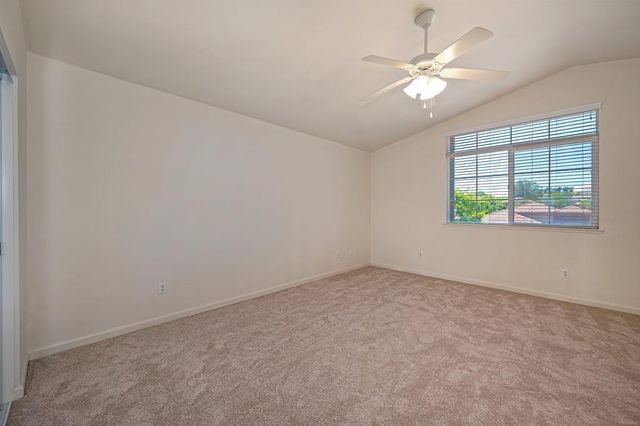 1954 Horseshoe Glen Cir, Folsom, CA 95630