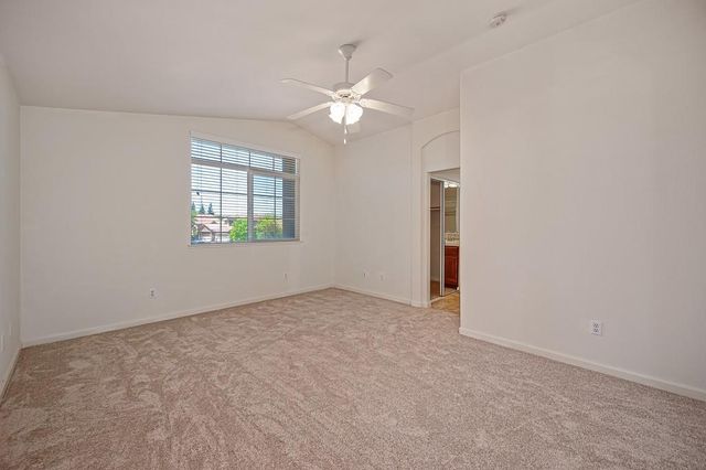 1954 Horseshoe Glen Cir, Folsom, CA 95630