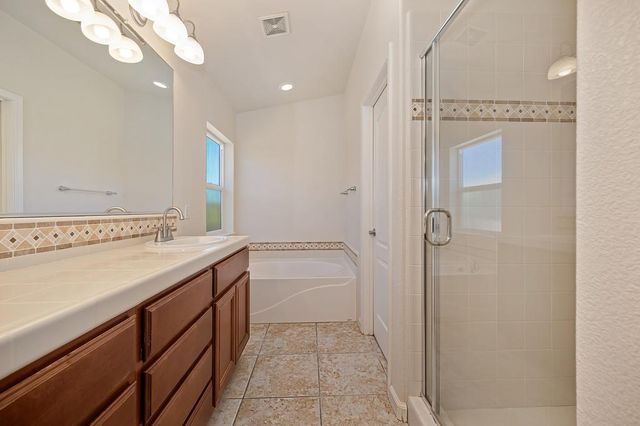 1954 Horseshoe Glen Cir, Folsom, CA 95630