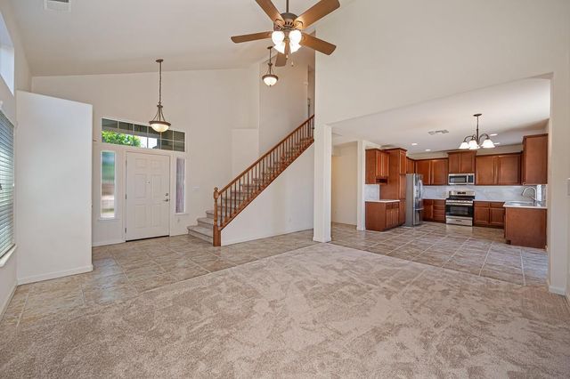 1954 Horseshoe Glen Cir, Folsom, CA 95630