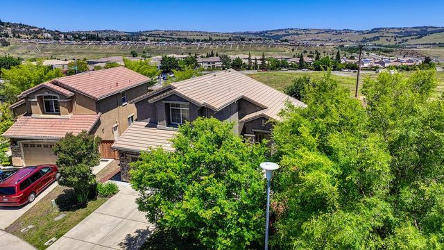 1954 Horseshoe Glen Cir, Folsom, CA 95630