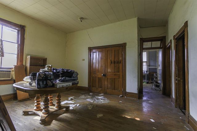 201 S MAIN ST, Ashland, MO 65010