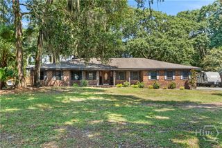 1614 Hendry Avenue, Savannah, GA 31406