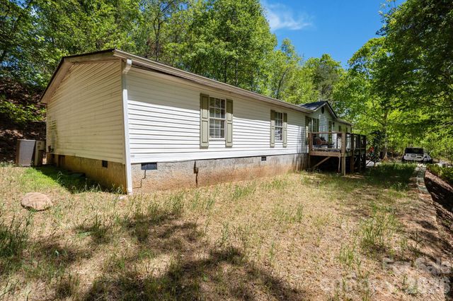 25 Weaver Lane, Black Mountain, NC 28711