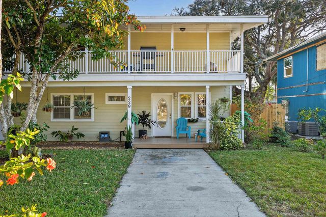 229 Dondanville Rd, St Augustine, FL 32080