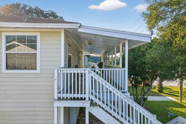 229 Dondanville Rd, St Augustine, FL 32080