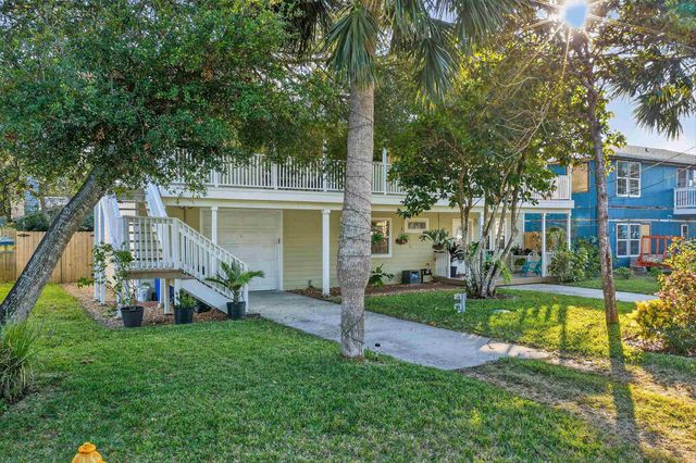 229 Dondanville Rd, St Augustine, FL 32080