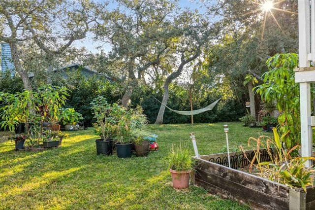 229 Dondanville Rd, St Augustine, FL 32080