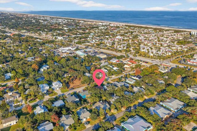 229 Dondanville Rd, St Augustine, FL 32080