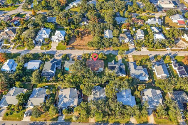 229 Dondanville Rd, St Augustine, FL 32080