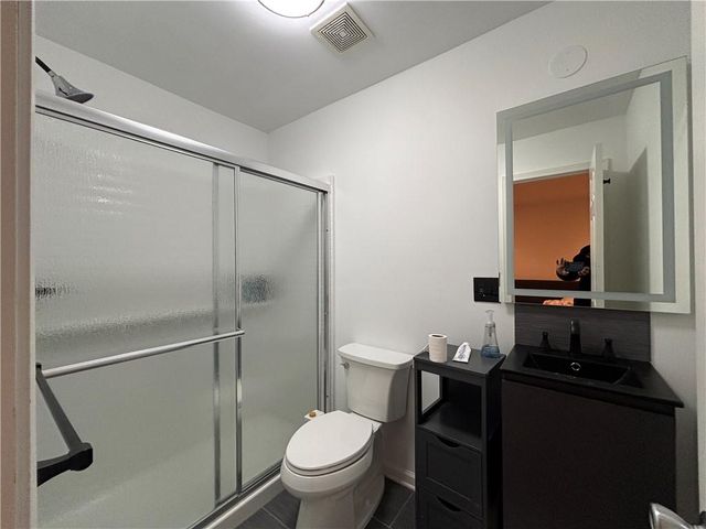 1161 Liberty Parkway NW, Atlanta, GA 30318