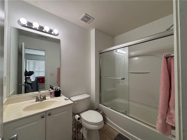 1161 Liberty Parkway NW, Atlanta, GA 30318