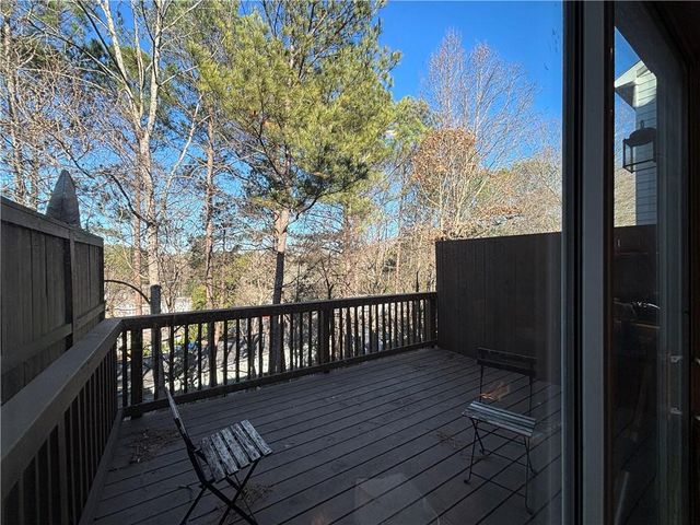 1161 Liberty Parkway NW, Atlanta, GA 30318