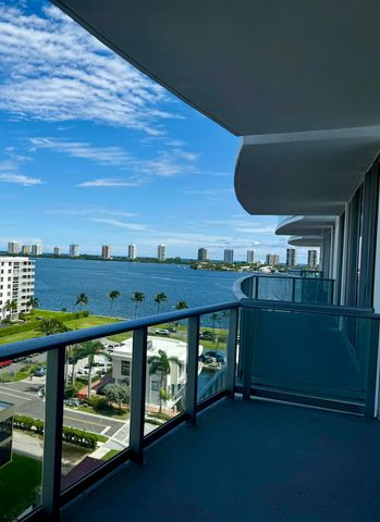 220 Lake Shore Drive 813, Lake Park, FL 33403