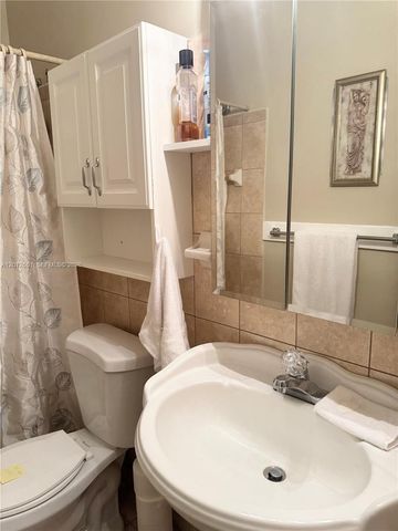 900 Atlantic Shores Blvd 220, Hallandale Beach, FL 33009