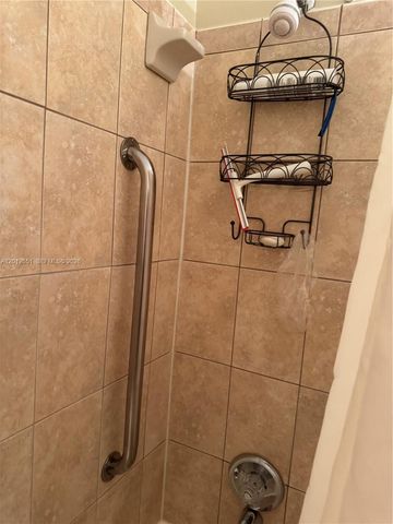 900 Atlantic Shores Blvd 220, Hallandale Beach, FL 33009