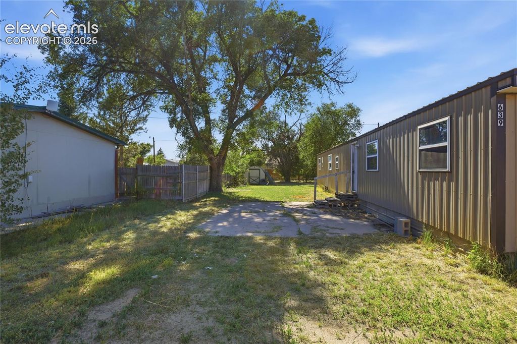 639 Wisconsin Avenue, Limon, CO 80828 — photo 2